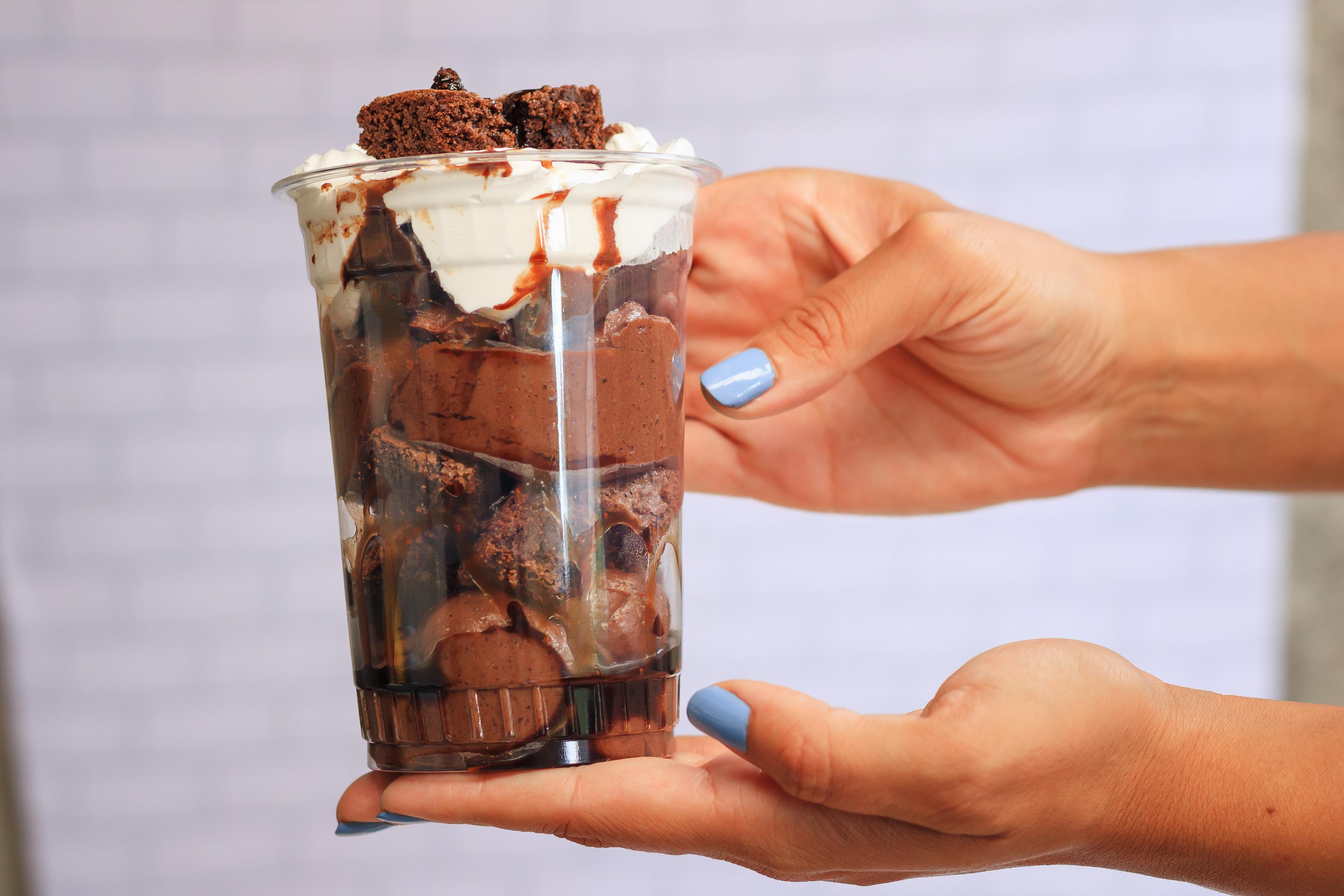 Copo da Felicidade de Chocolate