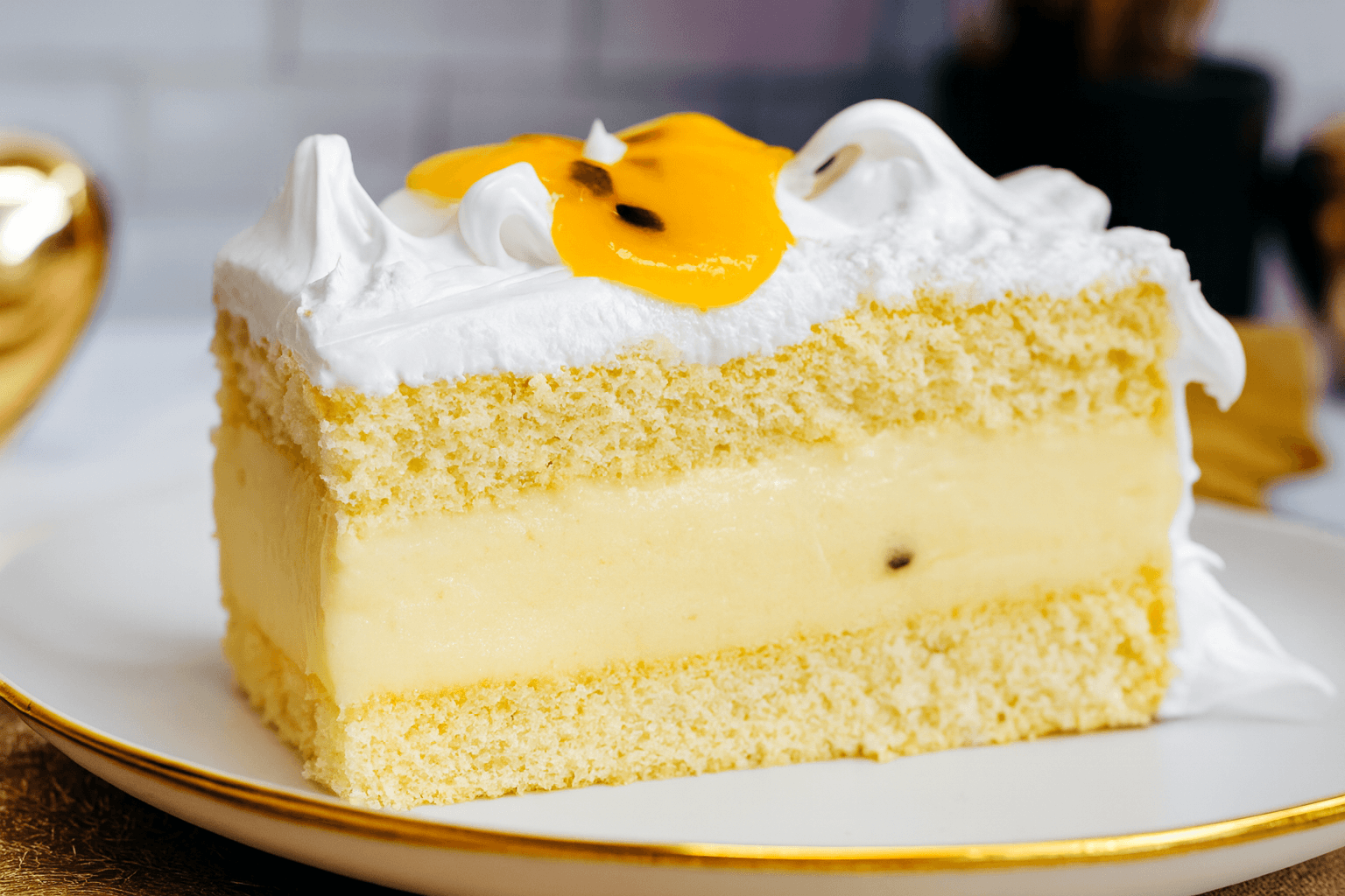 Bolo Fatia de Mousse de Maracujá